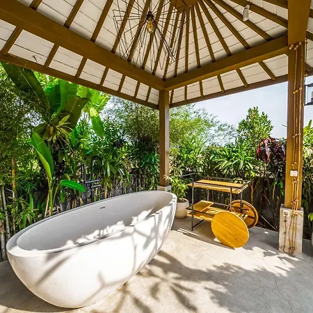 Nyaman Villas By Evdekimi Ubud Exterior photo
