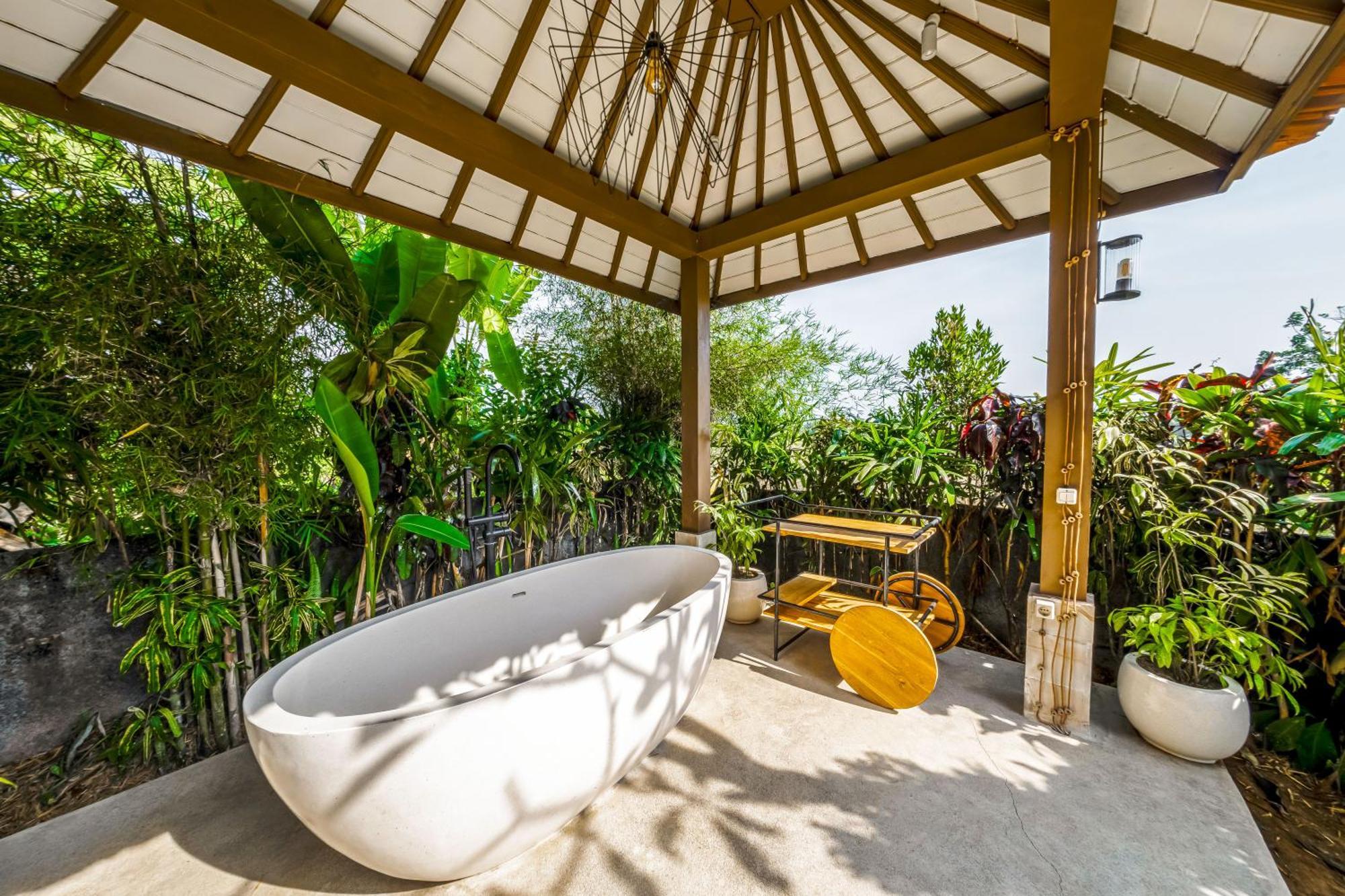 Villa Nyaman By Evdekimi - Romantic Escape Among Rice Fields With Pool, Terrace - Long Extras