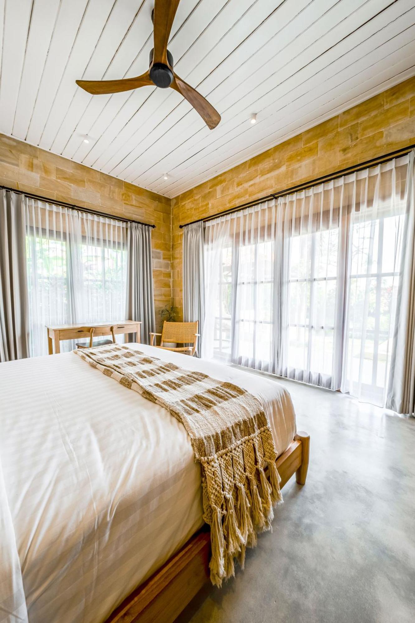 Nyaman By Evdekimi - Romantic Escape Among Rice Fields With Pool, Terrace - Long Extras Villa Ubud